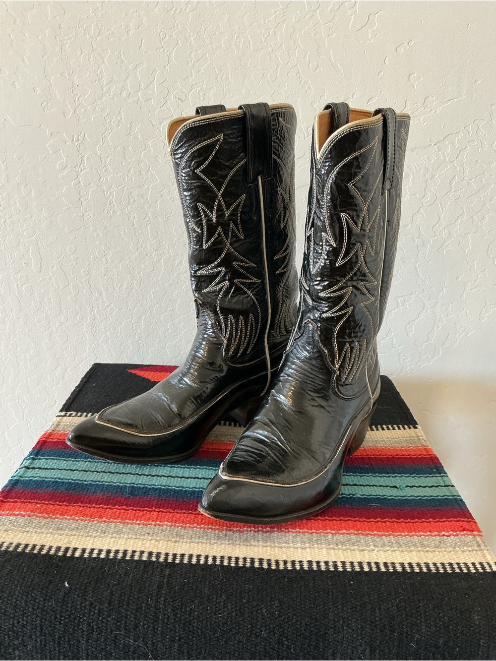 Rare Vintage Justin Boots Black Patent Leather Cowboy Boots